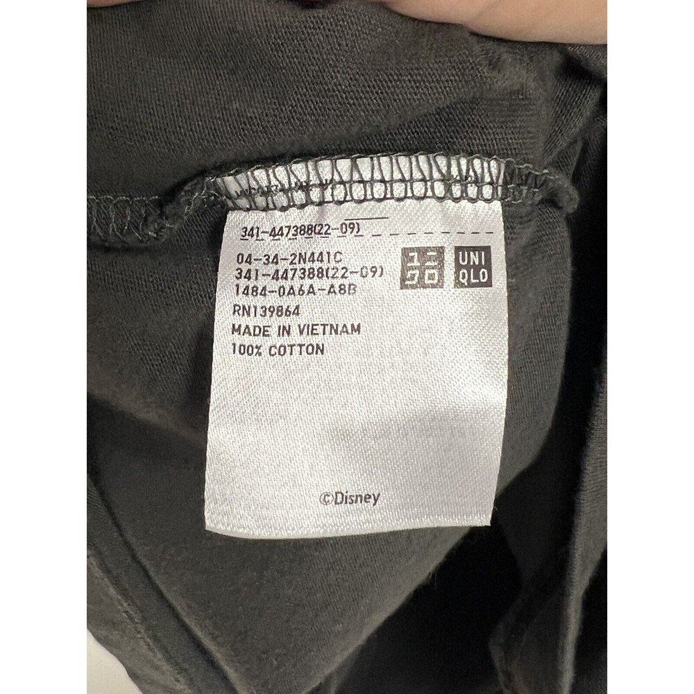 Uniqlo UT x Disney Mickey Mouse Gray T-Shirt Size Large S. Harrington STAINS - Picture 9 of 10